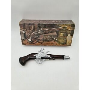 Vintage Avon Dueling Pistol 1760 Deep Woods After shave Decanter Full